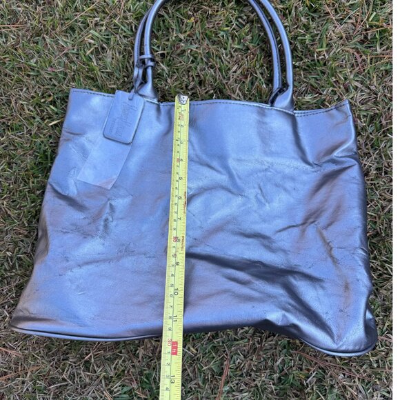 Neiman Marcus Metallic Silver Leather Tote Bag Limited Edition NWT - Picture 8 of 10
